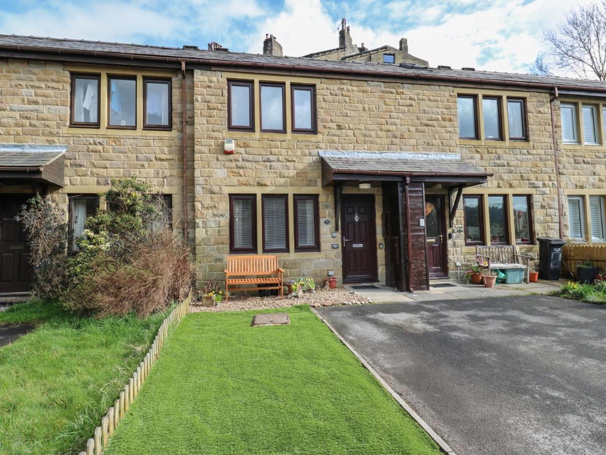 Holiday home Lynton House *